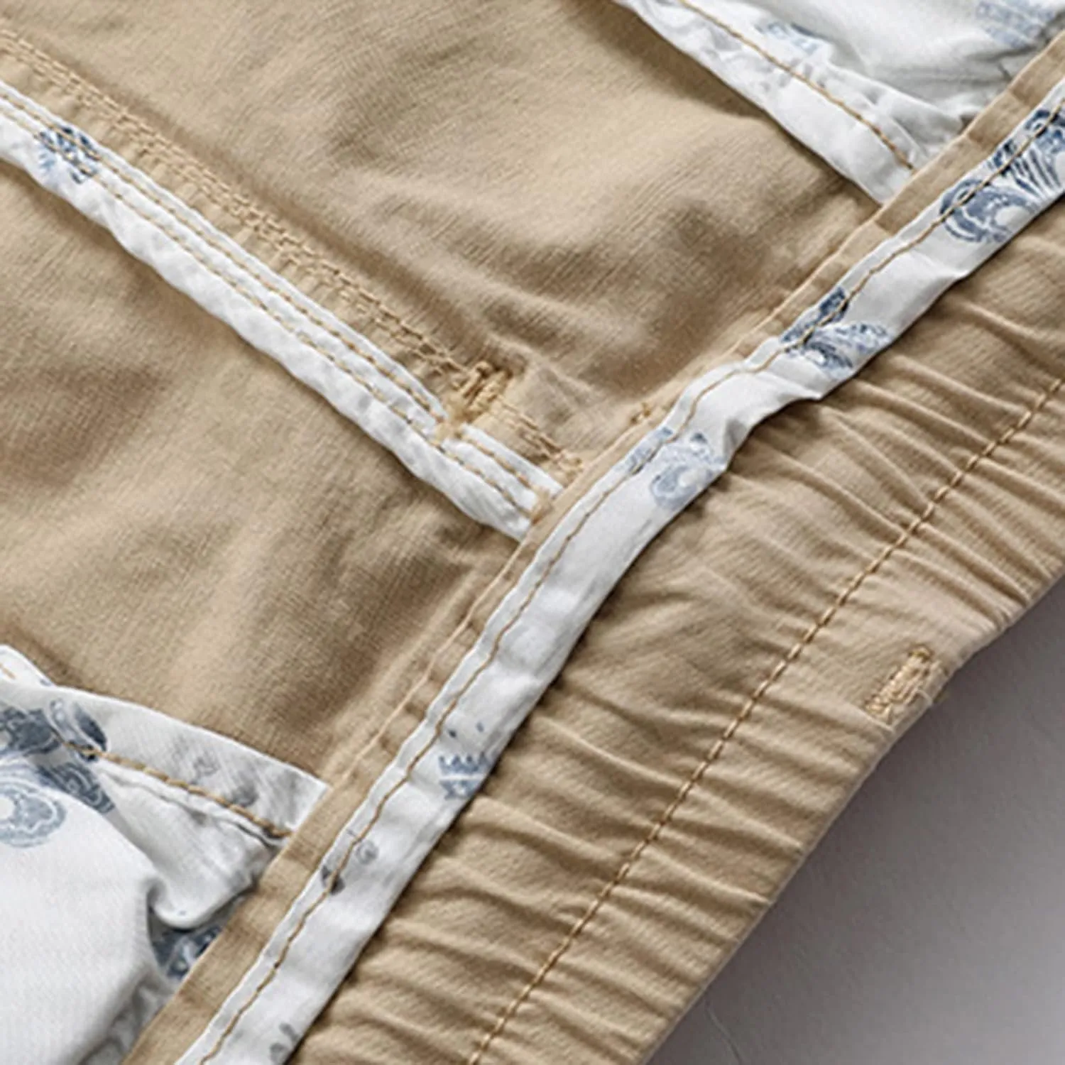 Mens Cargo Shorts Summer Beach Vacation Shorts Elastic Waist Outdoor Hiking Shorts Multi Pocket Cargo Pants