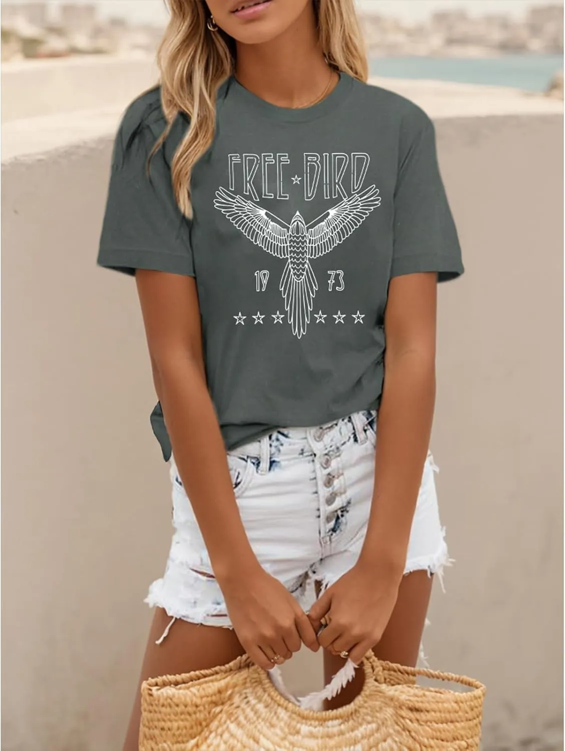 Rock Band Vintage T Shirts for Women Eagle Graphic Tees Retro Bird Country Concert Music Shirt Cotton Summer Tops